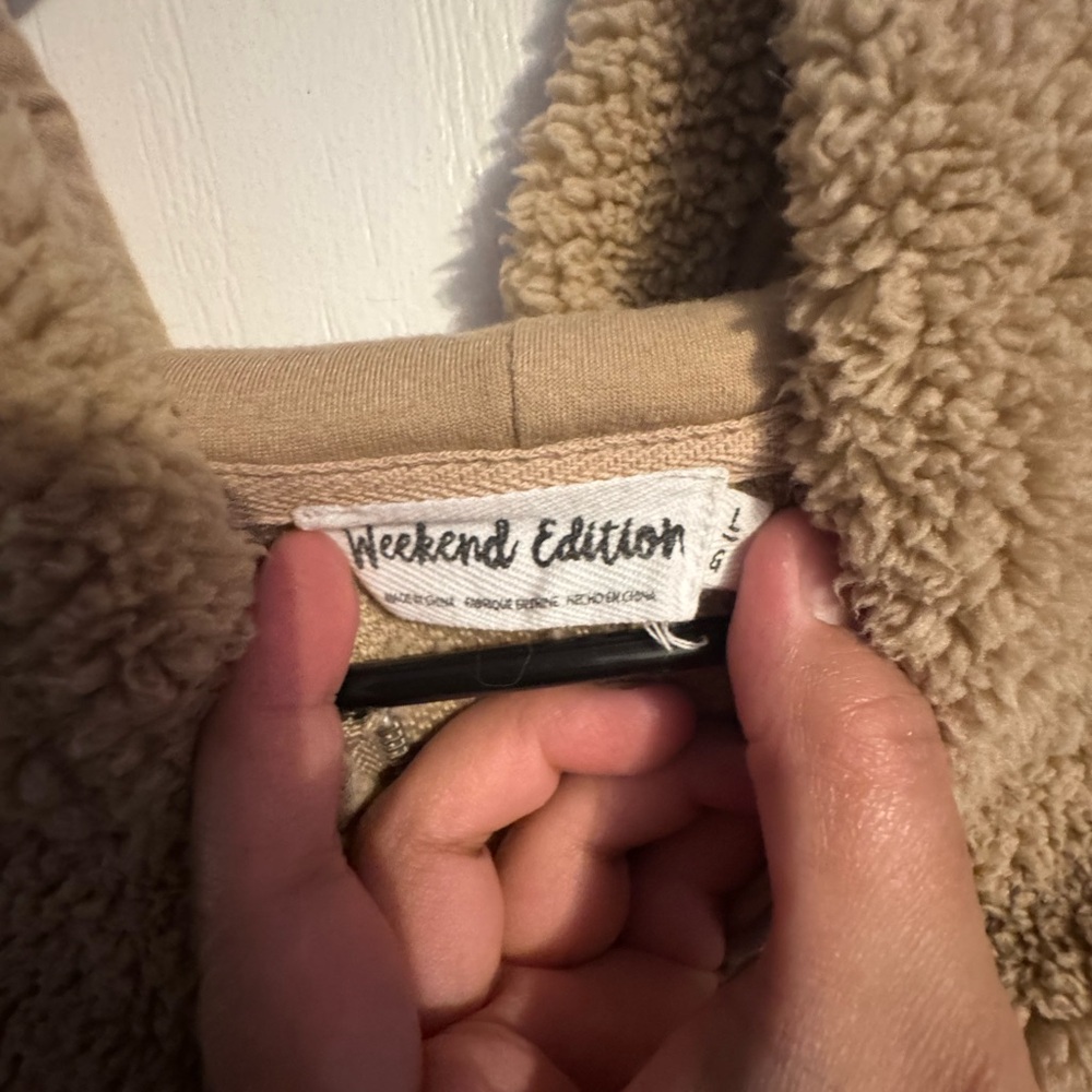 Cozy Tan Sherpa Zip-Up Hoodie - Picture 2 of 2